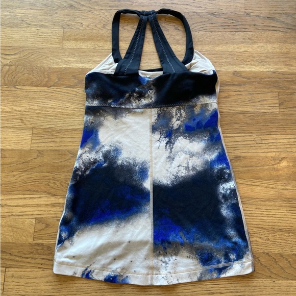 Womens Lululemon Scoop Me Up Tank size 6 - Picture 6 of 11